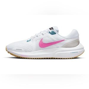 BRAND NEW IN BOX SIZE 7.5 NIKE VOMERO WHITE/PINK